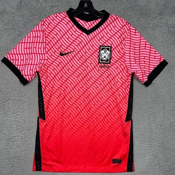 Nike South Korea Jersey Men's Sz S Pink Dri-Fit National Soccer Futbol‎ 2020-21 - Picture 1 of 9